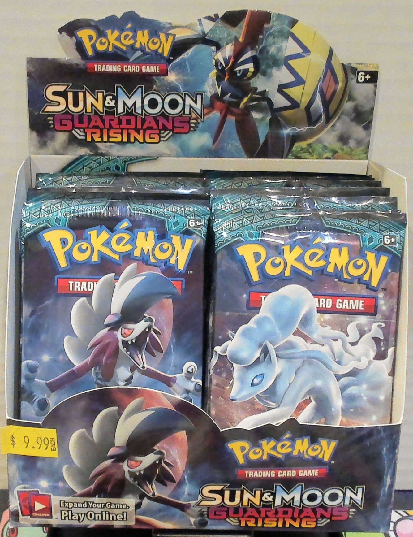 Sun & Moon Guardians Rising booster pack box