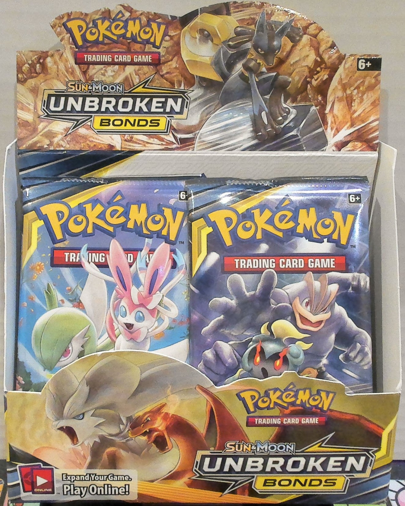 Sun & Moon Unbroken Bonds booster pack box