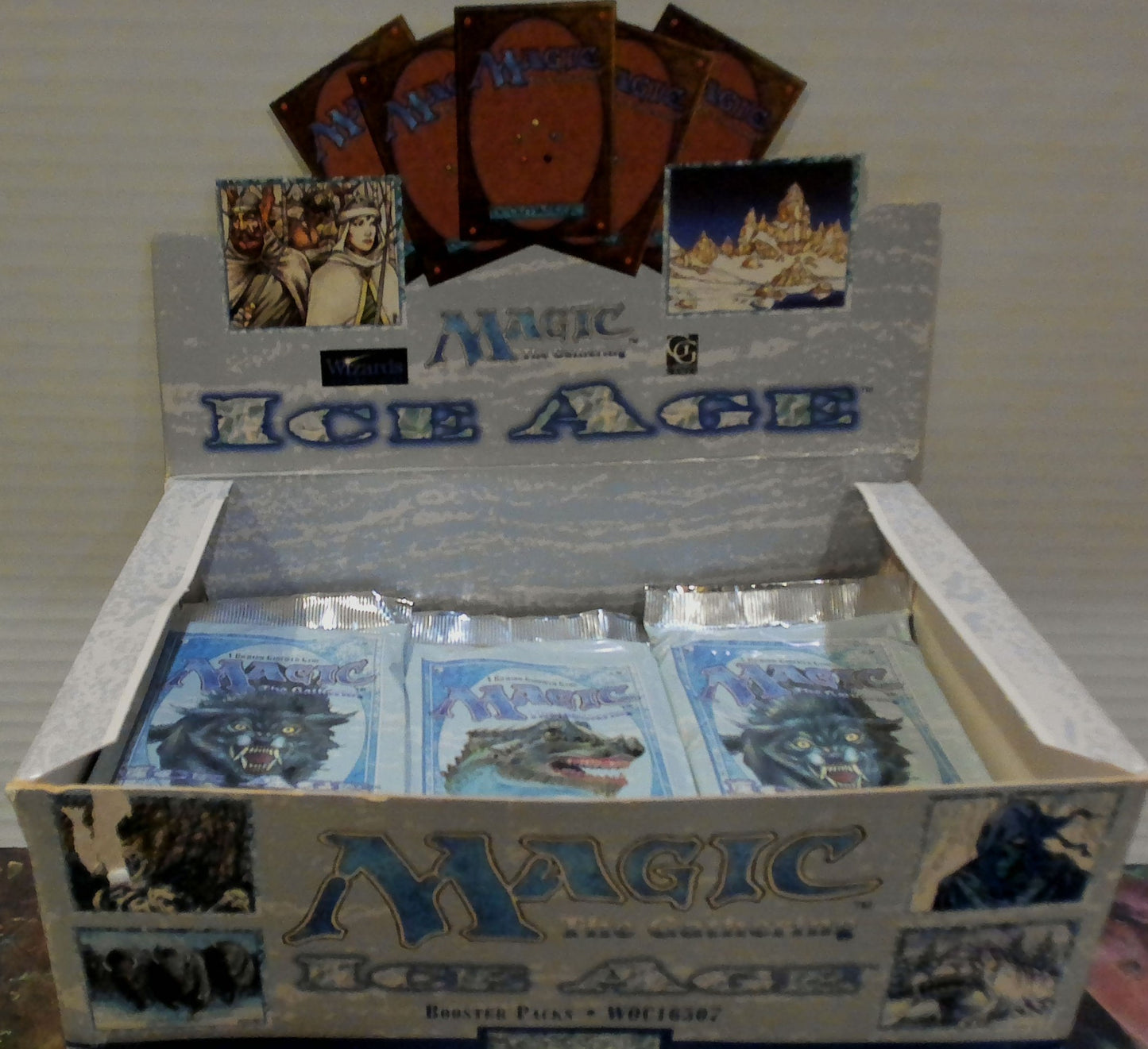 Ice Age booster pack box 