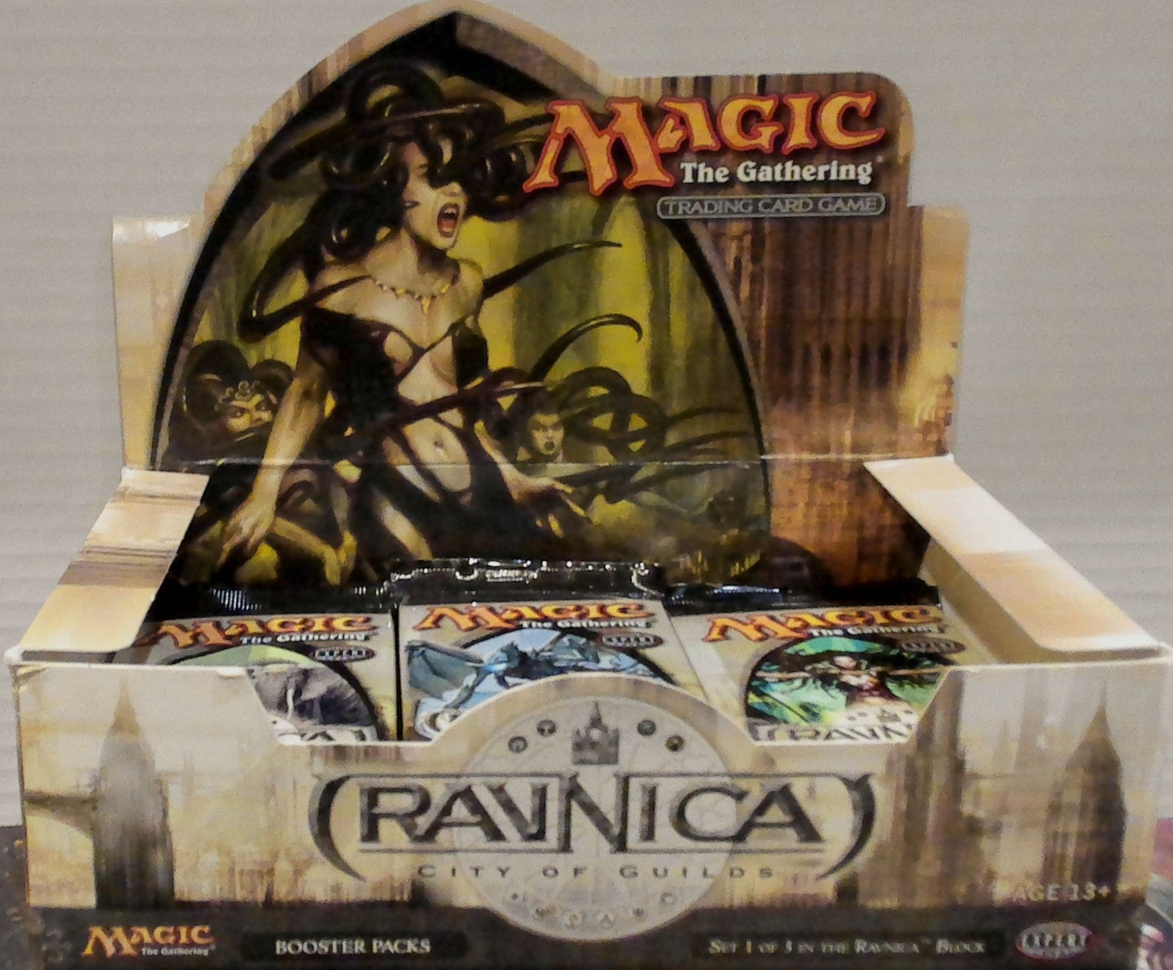 Ravnica City of Guilds booster pack box